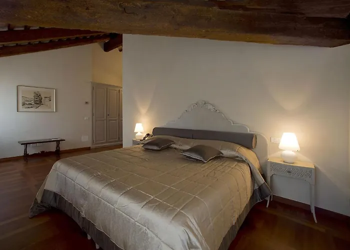 Hotel Donna Lucia 4*