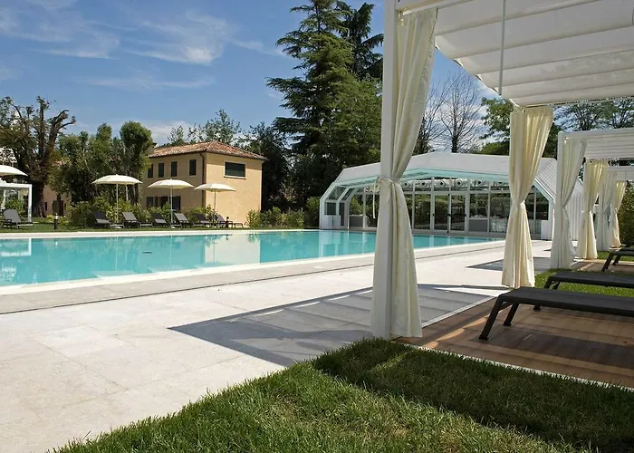 Hotel Donna Lucia
