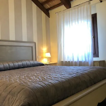 Donna Lucia Ponzano Veneto