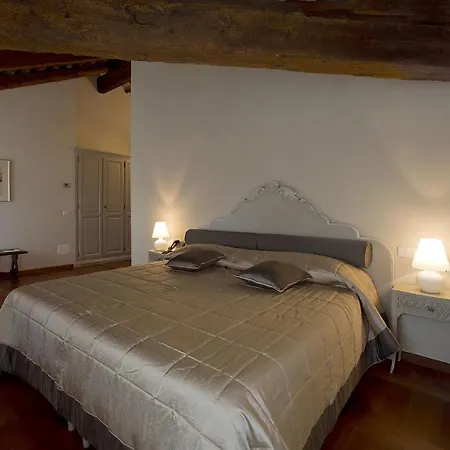 Hotel Donna Lucia 4*