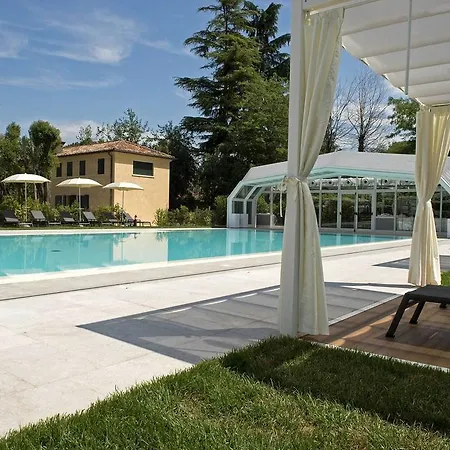 Hotel Donna Lucia